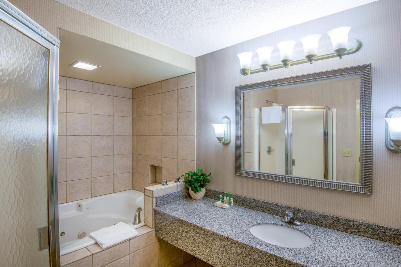 Holiday Inn Riverton-Convention Center By Ihg Luaran gambar